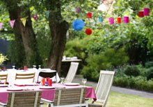 Tips for entertaining outdoors